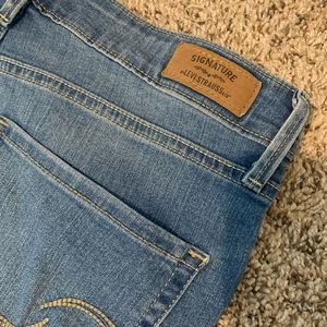 SIGNATURE BY LEVI MODERN SKINNY JEANS